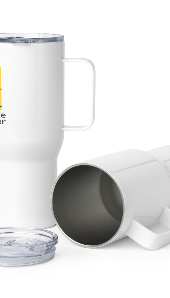 Travel mug with a handle